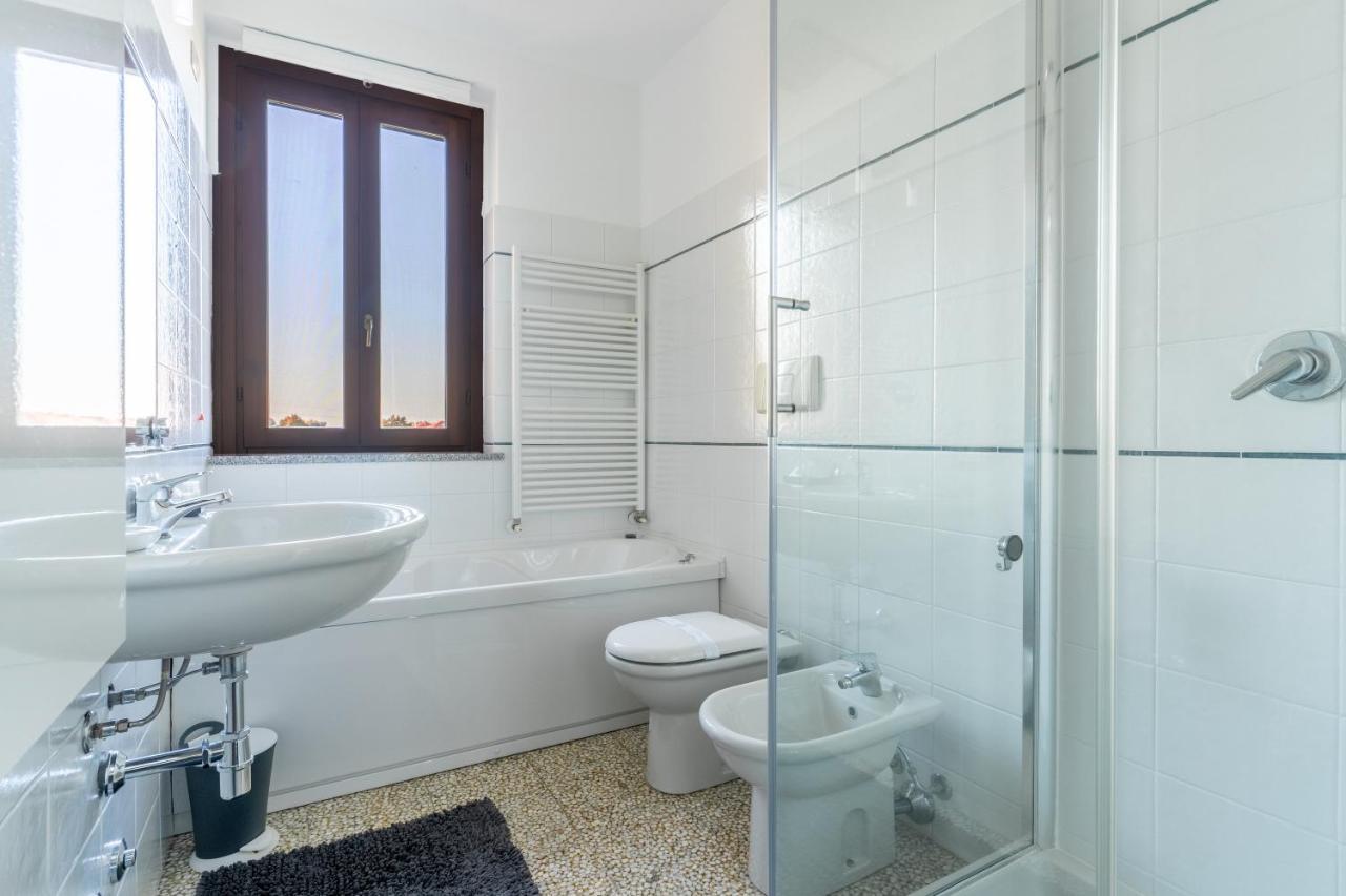 Casatella - Monolocale Con Balcone Vidigulfo Εξωτερικό φωτογραφία